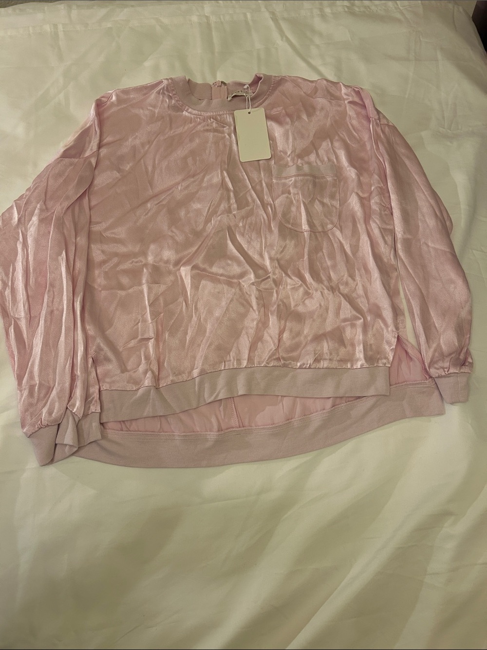 Fate shiny Light Pink Long-Sleeve Pullover
